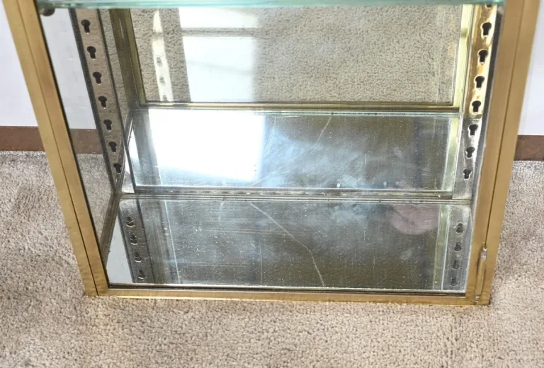 VITRINE