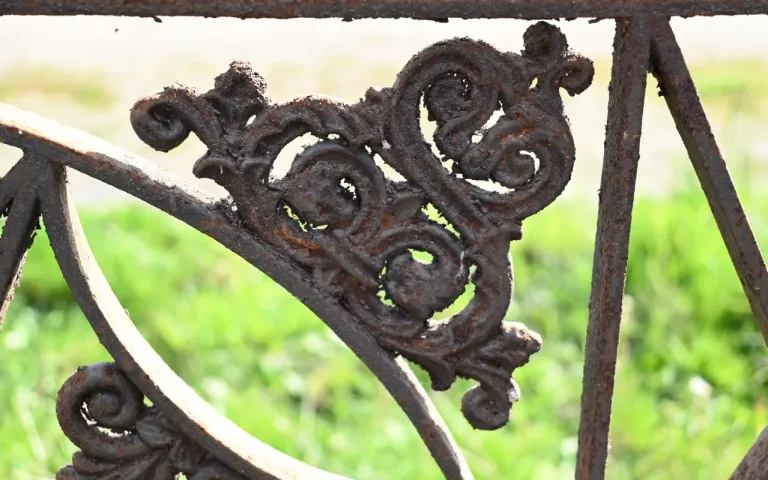 Garde-Corps de Fenêtre en Fer Forgé et Fonte – 2ème Partie XVIIIe