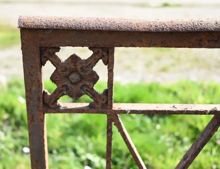 Garde-Corps de Fenêtre en Fer Forgé et Fonte – 2ème Partie XVIIIe