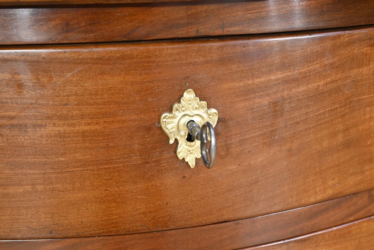 Commode Nantaise de Port en Acajou de Cuba – 2ème partie XVIIIe
