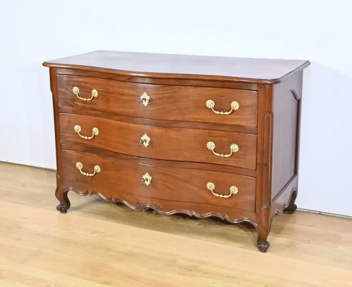 Commode Nantaise de Port en Acajou de Cuba – 2ème partie XVIIIe