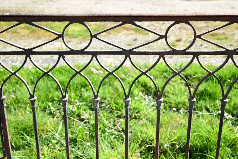 Garde-corps de Fenêtre en Fer Forgé – 2ème Partie XVIIIe