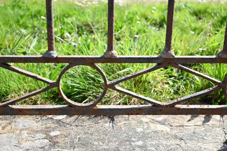 Garde-corps de Fenêtre en Fer Forgé – 2ème Partie XVIIIe