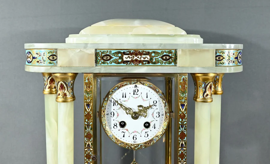 NAPOLEON III PERIOD CLOCK