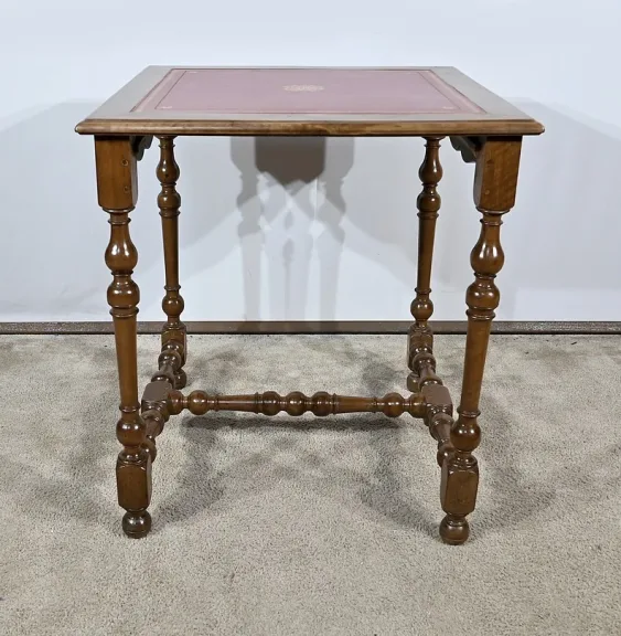 SCHREIBTISCH IM LOUIS XIII-STIL