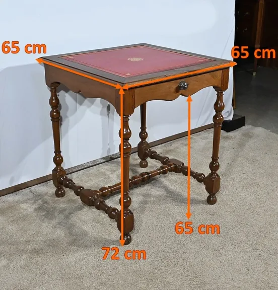 SCHREIBTISCH IM LOUIS XIII-STIL