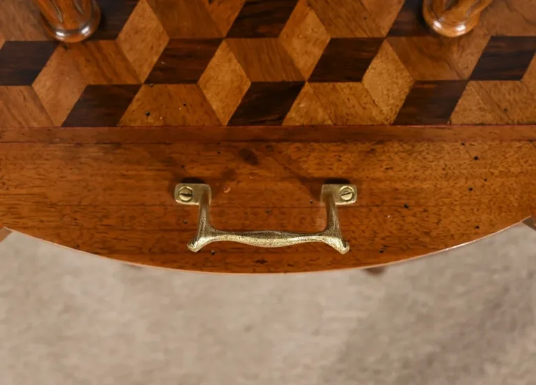 ART DECO BEISTELLTISCH