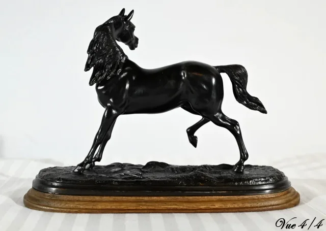 Cheval en Régule sur Socle Bois – Début XXe