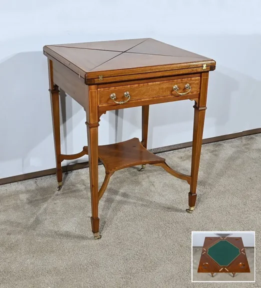 Table à Jeux, dite Mouchoir, en Acajou Blond - 1930