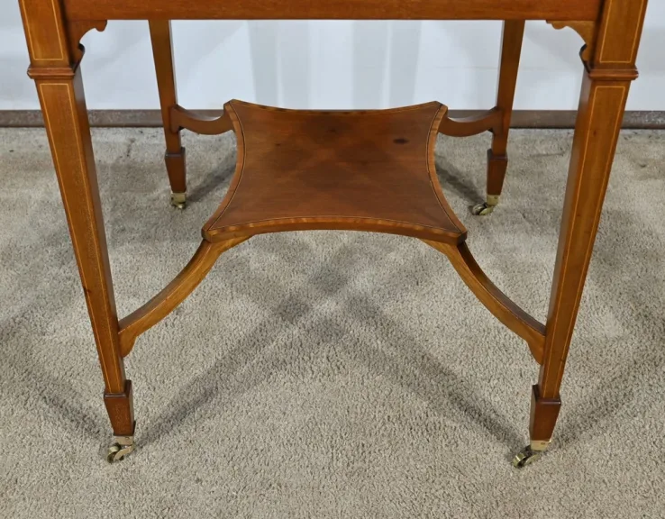 Table à Jeux, dite Mouchoir, en Acajou Blond - 1930