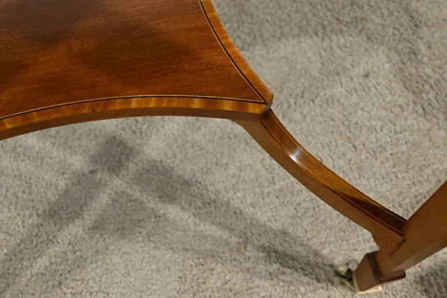 ENVELOPE CARD TABLE