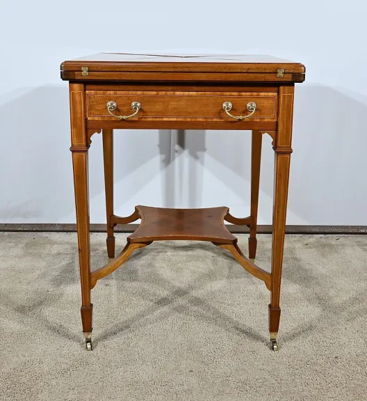 Table à Jeux, dite Mouchoir, en Acajou Blond - 1930
