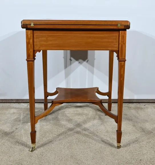 Table à Jeux, dite Mouchoir, en Acajou Blond - 1930