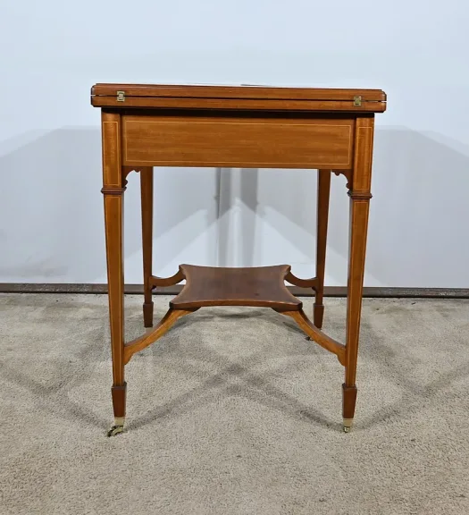 Table à Jeux, dite Mouchoir, en Acajou Blond - 1930