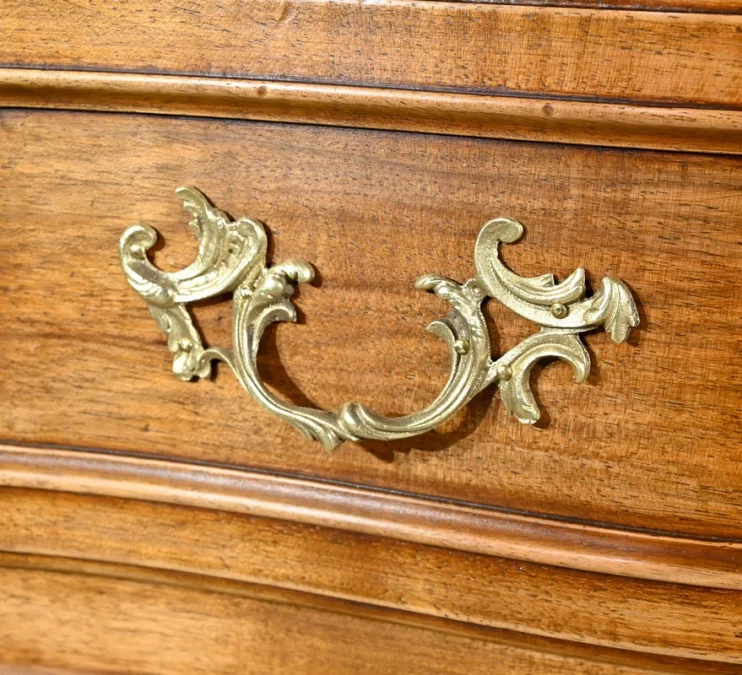 LOUIS XV STYLE CHEST OF DRAWERS