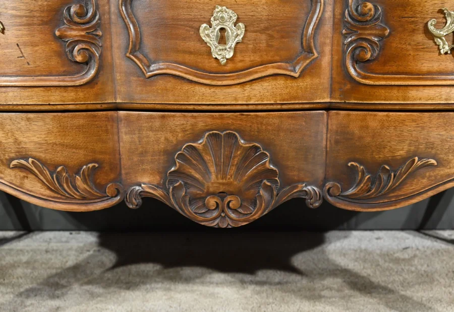 LOUIS XV STYLE CHEST OF DRAWERS