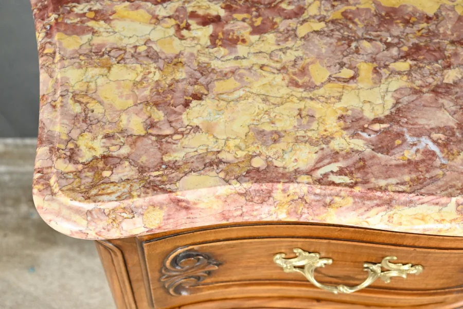 LOUIS XV STYLE CHEST OF DRAWERS