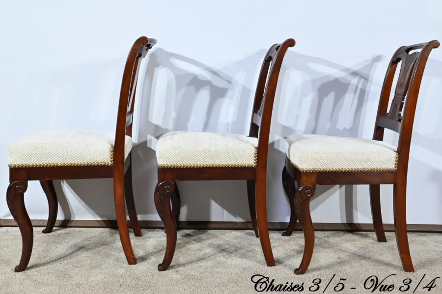 Suite de 5 Chaises en Acajou de Cuba, époque Restauration – Début XIXe