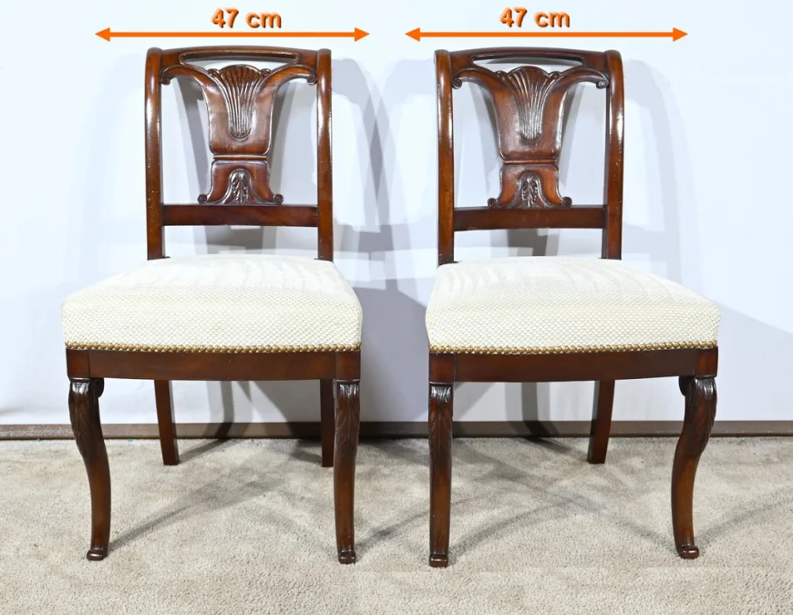 Suite de 5 Chaises en Acajou de Cuba, époque Restauration – Début XIXe