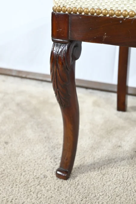 Suite de 5 Chaises en Acajou de Cuba, époque Restauration – Début XIXe