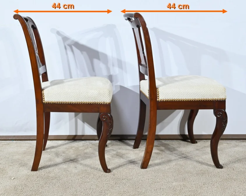 Suite de 5 Chaises en Acajou de Cuba, époque Restauration – Début XIXe