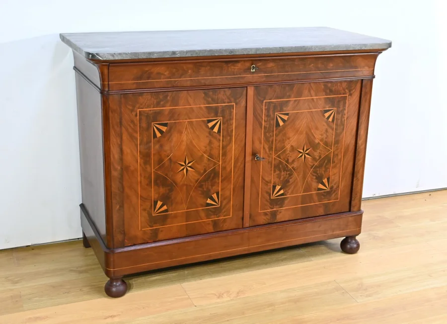 FRENCH RESTAURATION PERIOD BUFFET
