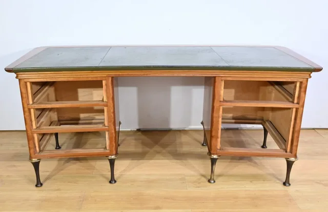 Bureau d’Architecte en Acajou – 1970