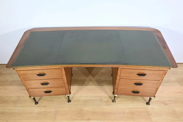 Bureau d’Architecte en Acajou – 1970
