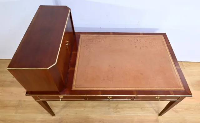 FRENCH DIRECTOIRE PERIOD DESK