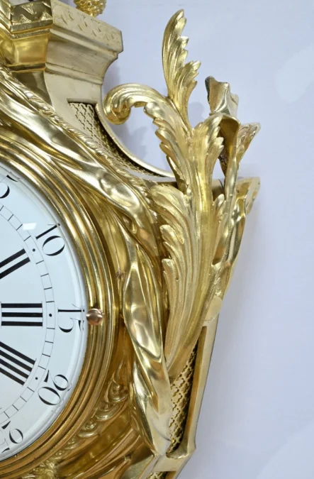 WALL CLOCK