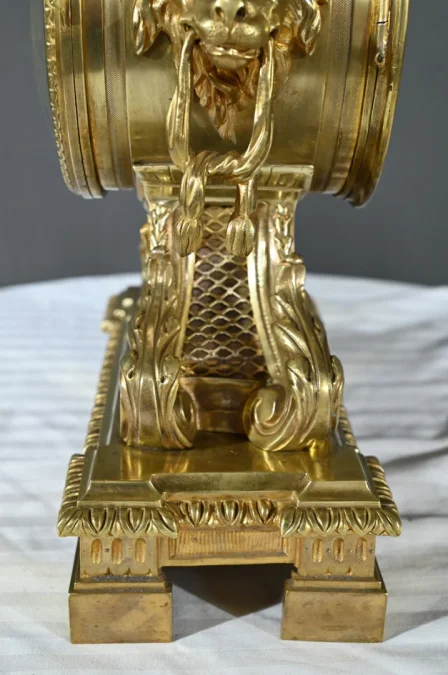 NINETEENTH CENTURY FRENCH CLOCK