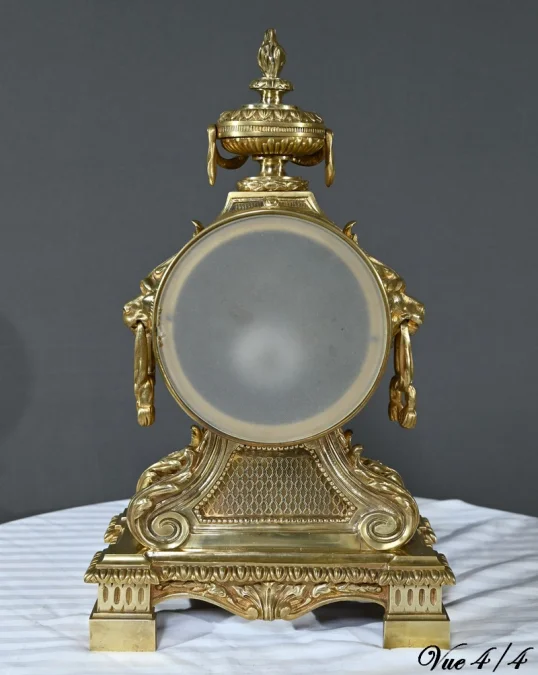 NINETEENTH CENTURY FRENCH CLOCK