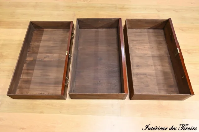 Rare Commode en Acajou, époque Louis XVI – 2ème partie XVIIIe