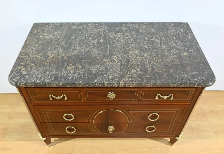 KOMMODE AUS LOUIS XVI-ZEITRAUM