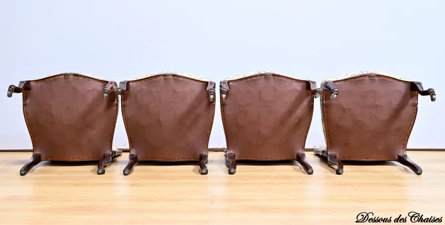 Suite de 4 Chaises en Palissandre, style Louis XV, époque Napoléon III – Milieu XIXe