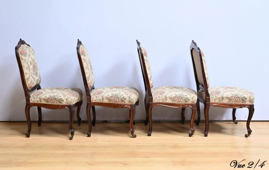 Suite de 4 Chaises en Palissandre, style Louis XV, époque Napoléon III – Milieu XIXe