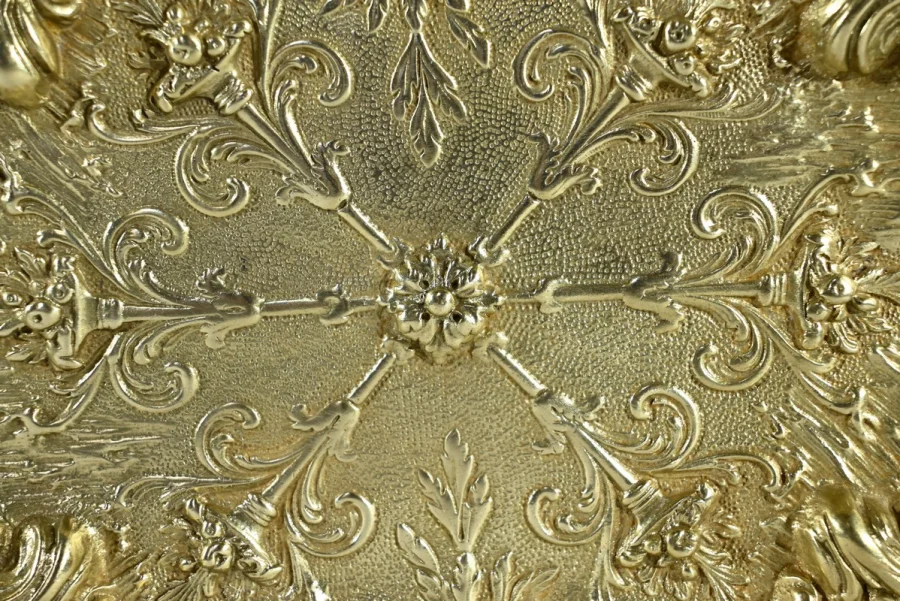 Plateau Milieu de Table en Bronze, style Rocaille – Fin XIXe