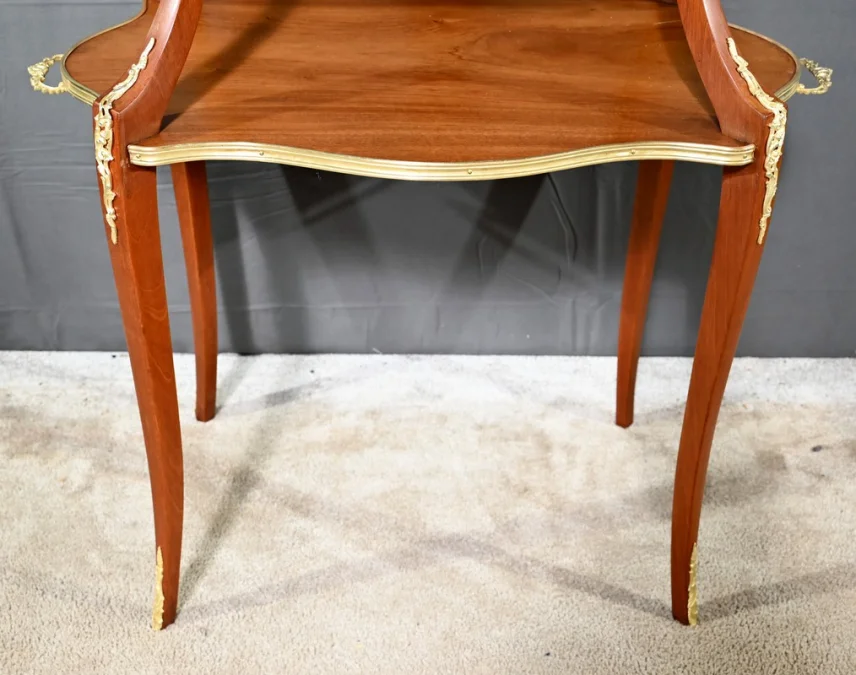 NAPOLEON III STYLE TEA TABLE