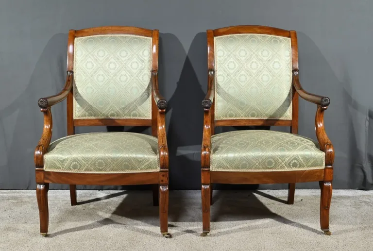 COPPIA DI SEDIE DEL PERIODO DEL RESTAURO FRANCESE