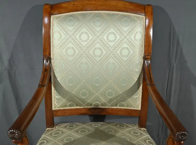 Paire de Fauteuils à Crosses en Acajou, époque Restauration – Début XIXe