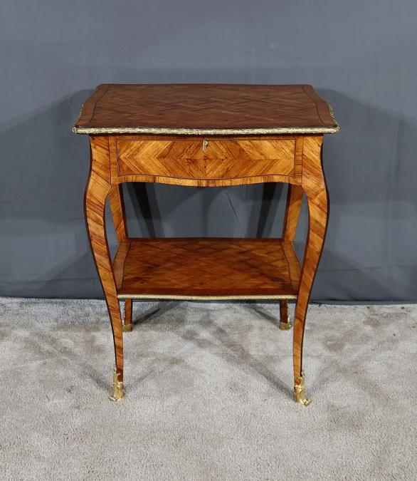 LOUIS XV STYLE TABLE