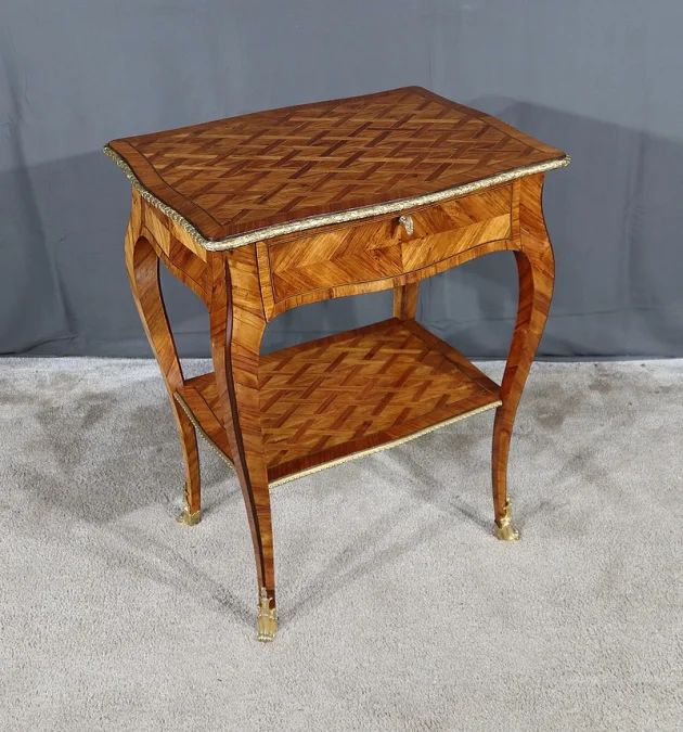 LOUIS XV STYLE TABLE