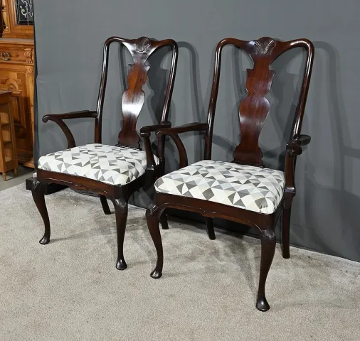 PAIR OF ENGLISH ARMCHAIRS