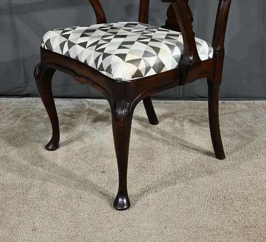 PAIR OF ENGLISH ARMCHAIRS