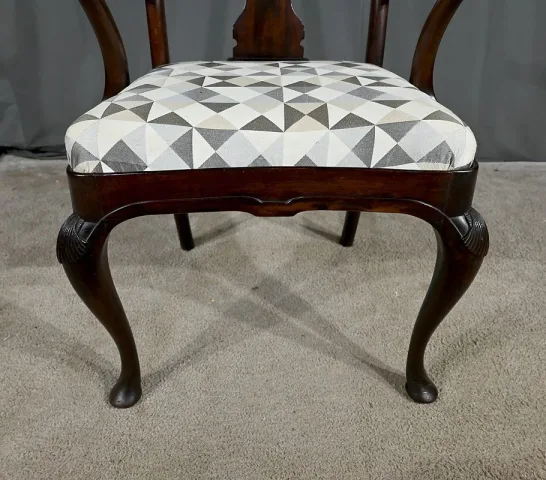 PAIR OF ENGLISH ARMCHAIRS