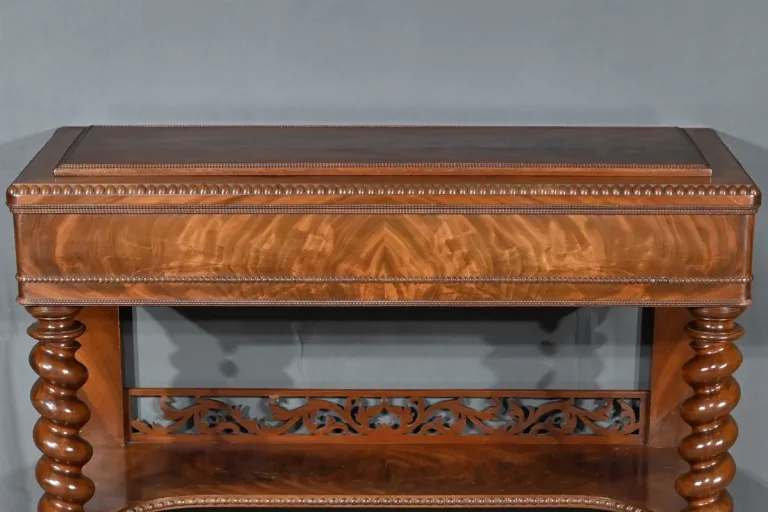 Jardinière en Acajou, style Restauration – Milieu XIXe