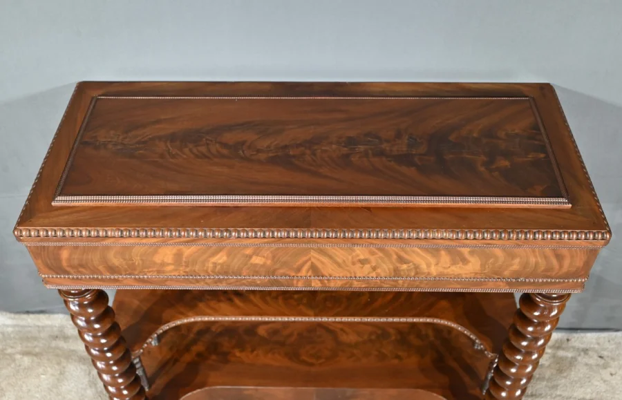 MAHOGANY JARDINIERE