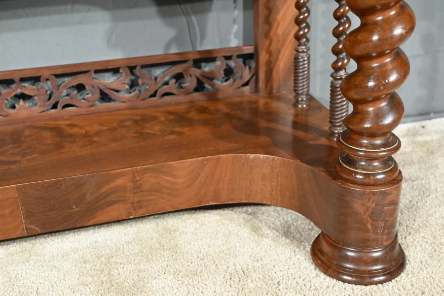 MAHOGANY JARDINIERE