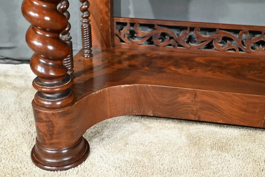 MAHOGANY JARDINIERE
