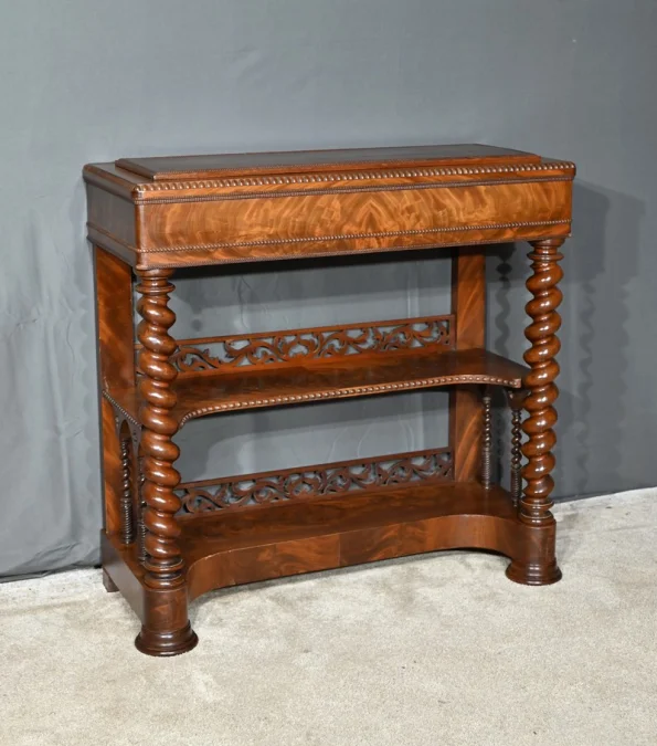 MAHOGANY JARDINIERE